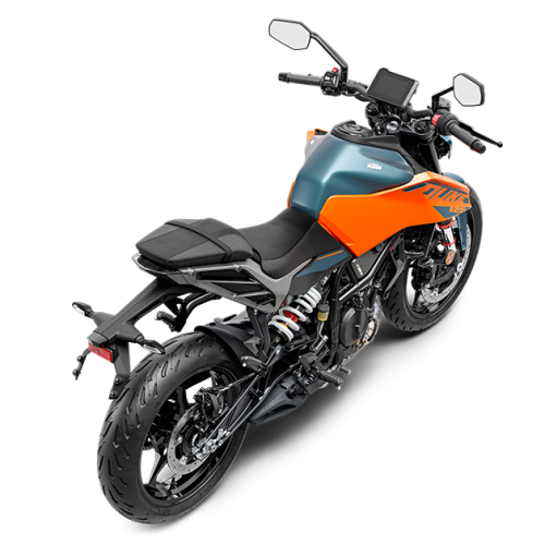 PHO_BIKE_PERS_REHI_MY24-KTM-125-DUKE-ORANGE-REAR-RIGHT_#SALL_#AEPI_#V1